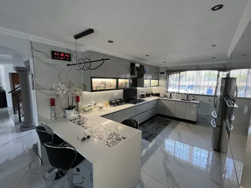 High Gloss